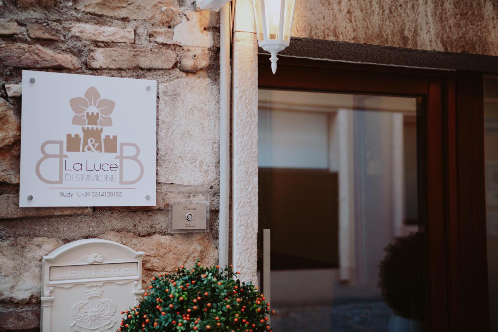 La Luce Di Sirmione Hotell Eksteriør bilde